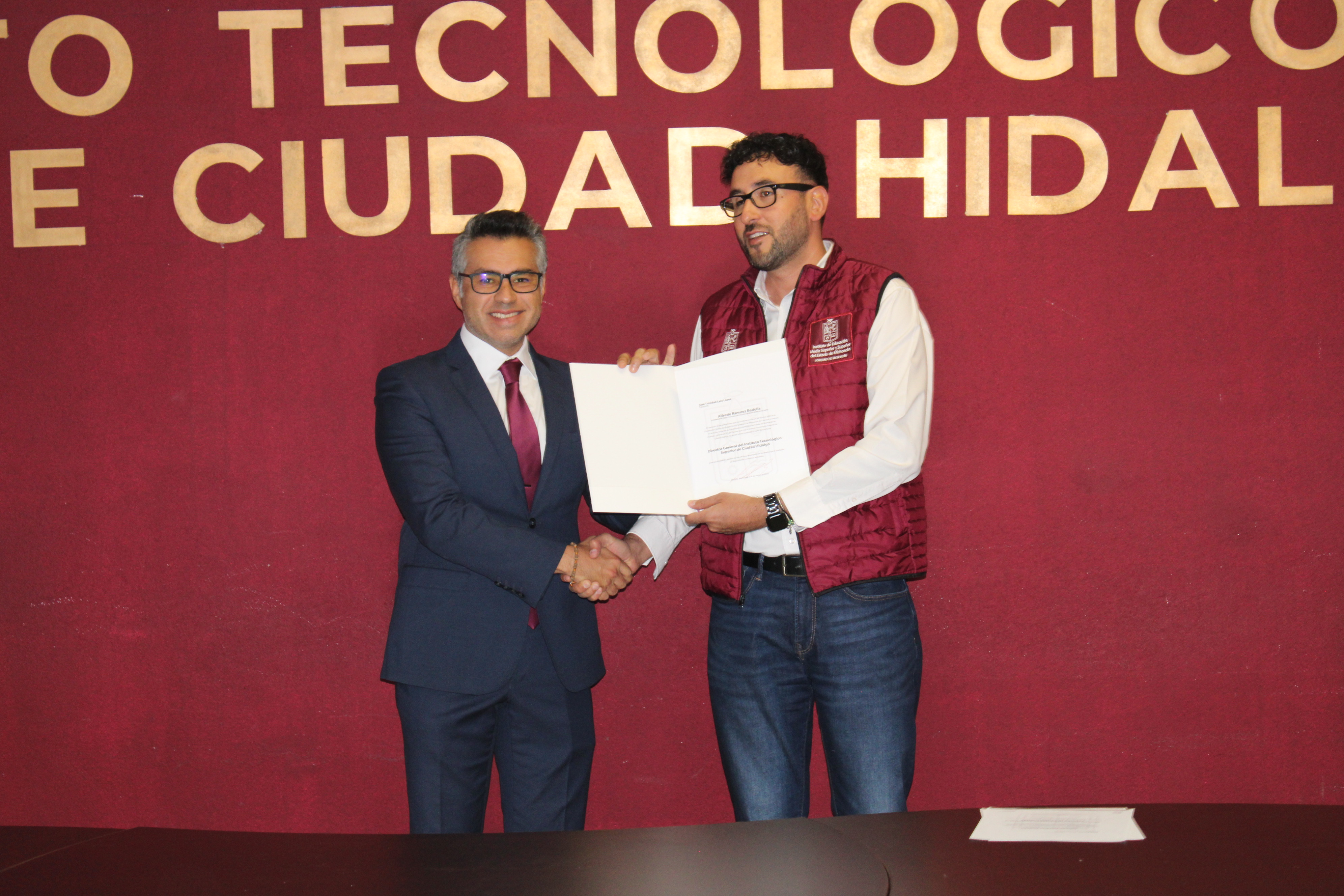 El Maestro José Trinidad Lara López nuevo Director General del Instituto Tecnológico Superior de Ciudad Hidalgo (ITSCH) title=